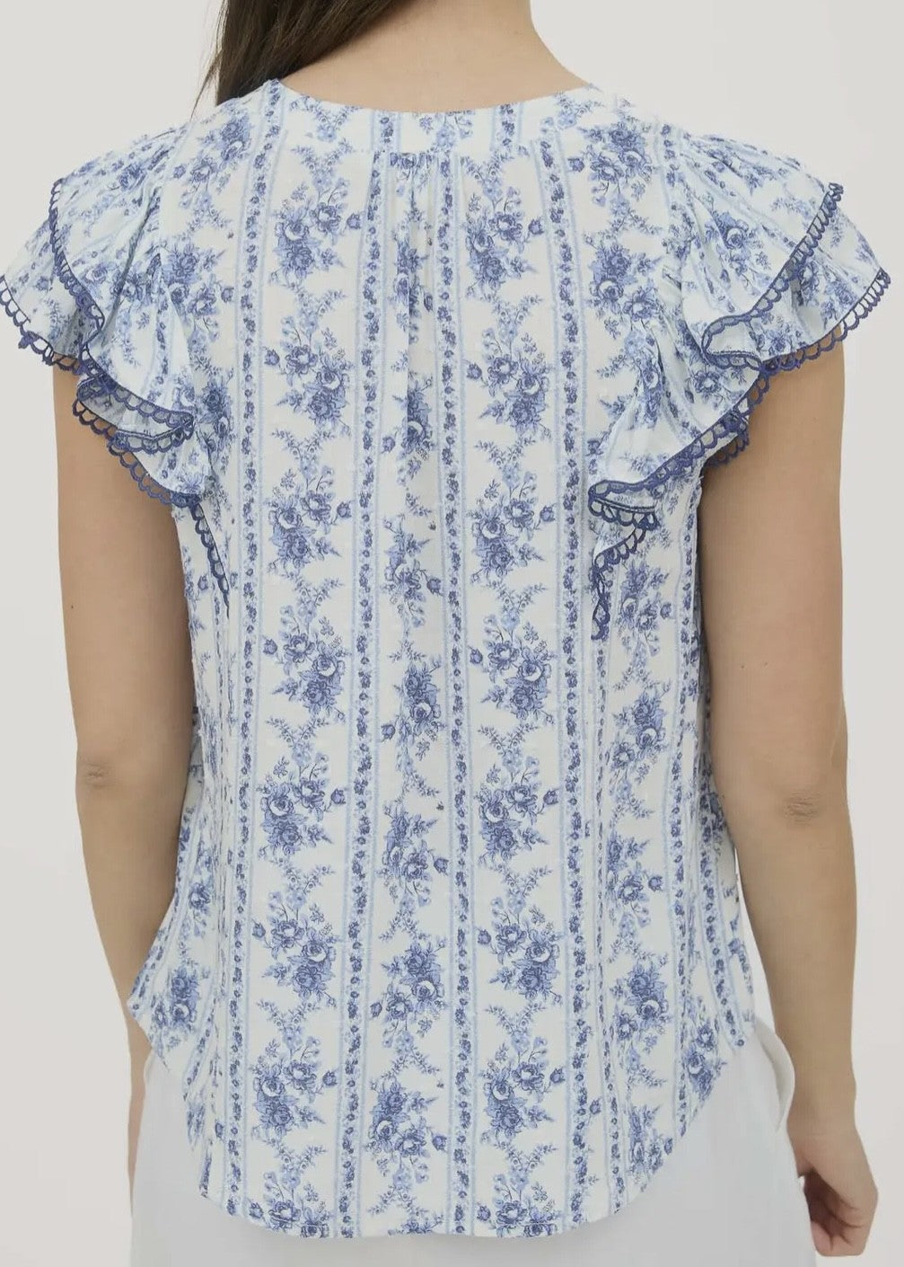 Bethel Split Neck Floral Flutter Sleeve Top