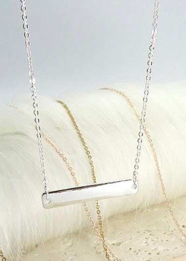 Classic bar necklace