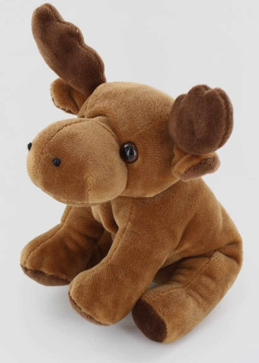 Sitting Moose Beanie 7"