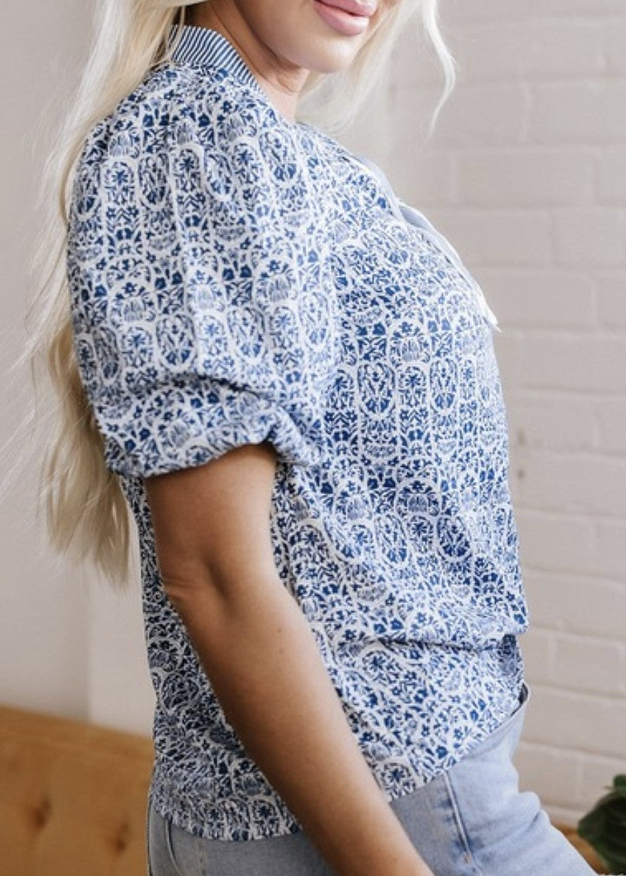 Valley Floral Puff Sleeve w/Striped VNeck