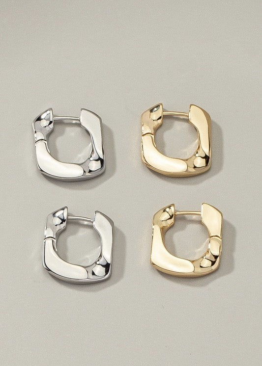 Hinged Chain-Link Huggie Hoop Earrings