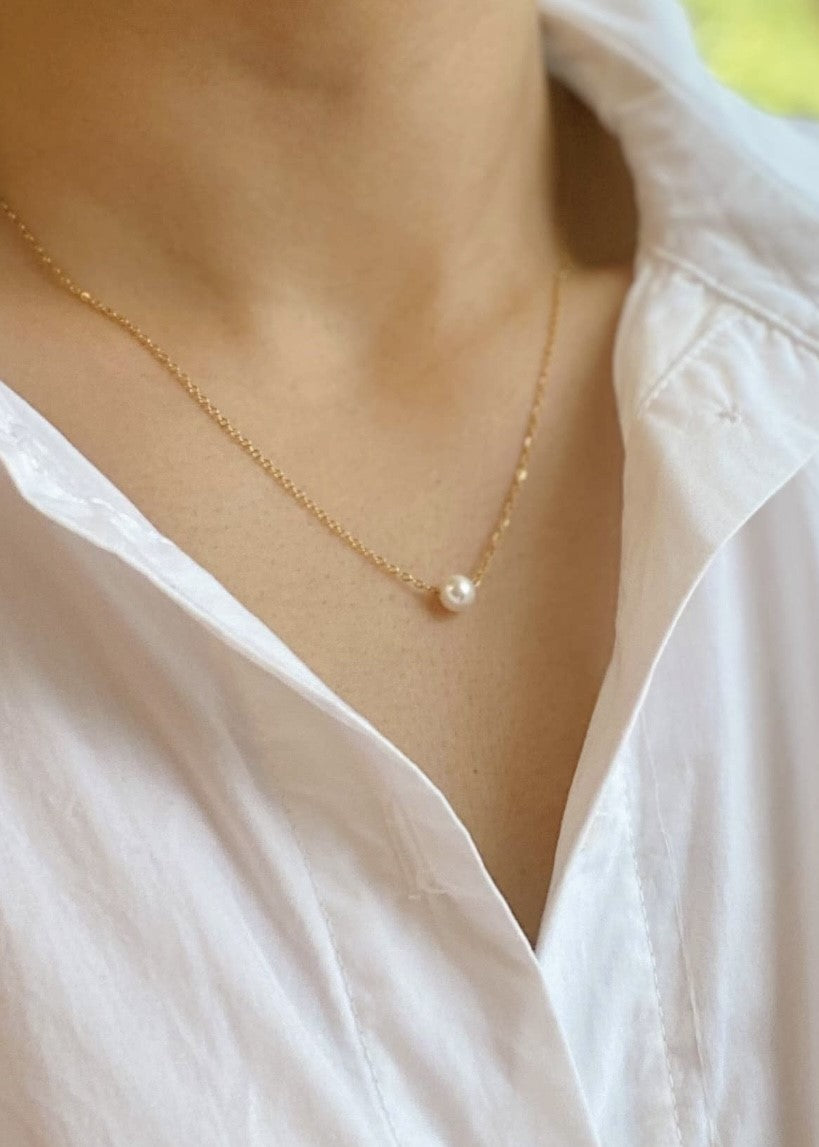 Dainty Single Pearl Necklace